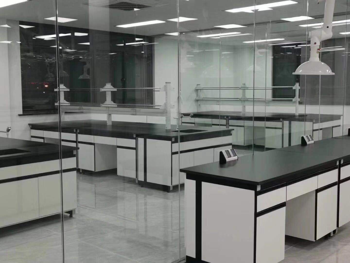 实验台的材质选